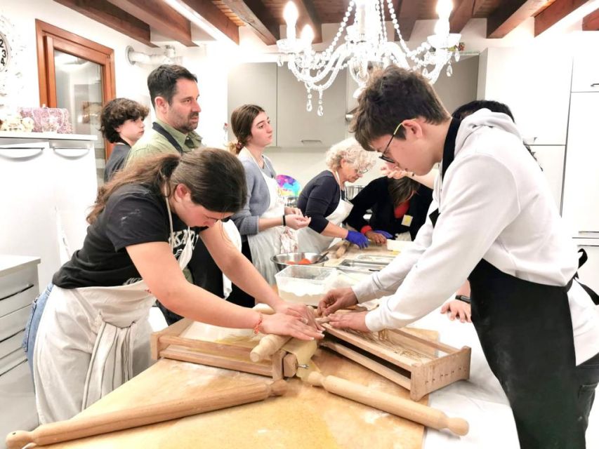 Venice: Traditional Home Cooking Experience - The 3-hour plan: pasta fresca, seasonal sauce, and tiramisù