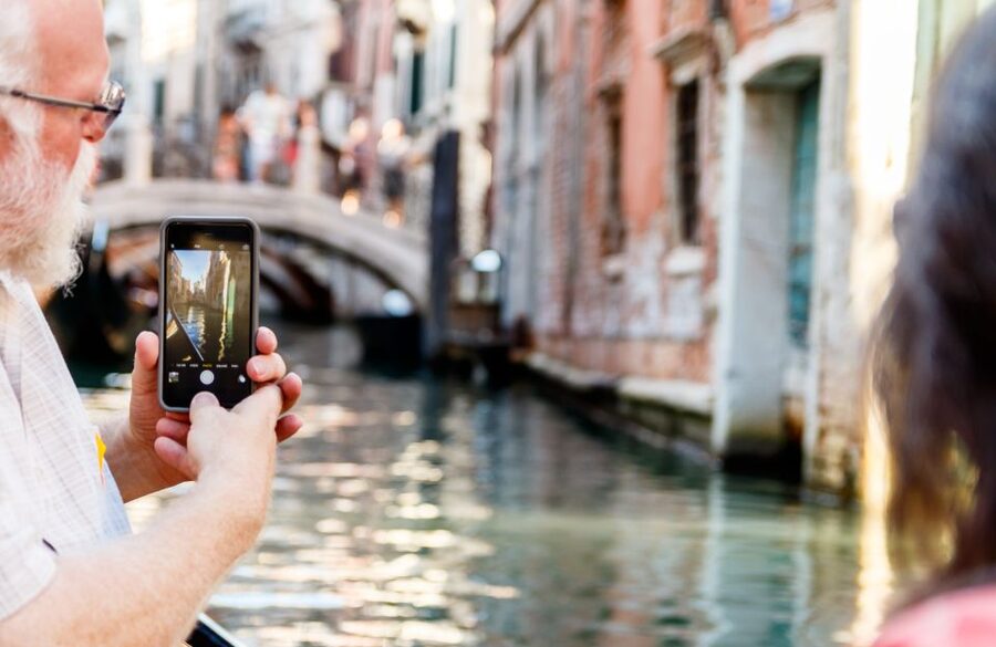Venice: Traditional Shared Gondola Ride - What Your Gondolier Will (and Won’t) Tell You On Board