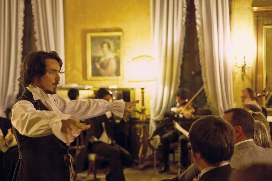 Venice: Traveling Opera in a Historic Palace on Grand Canal - The sound of strings and piano in historic rooms