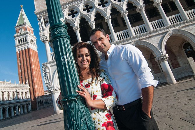 Venice Visitor 90min 40 pictures Photo Session in Venice - Weather, the Venice access fee, and getting there