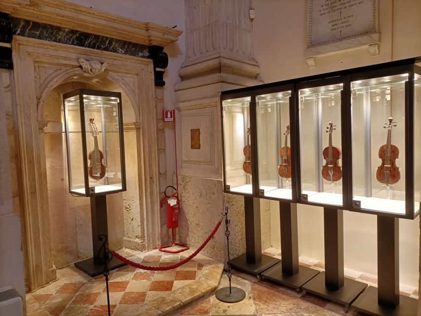 Venice: Vivaldi Baroque Concert Ticket and Free Music Museum - San Maurizio Music Museum: Vivaldi, Venetian Composers, and Stradivari Training