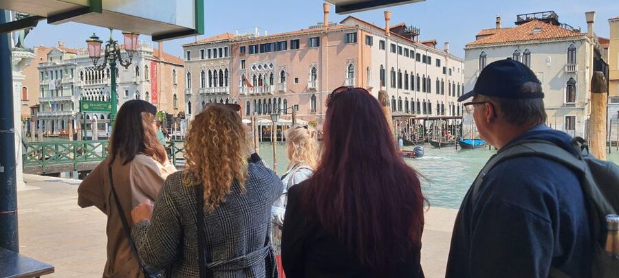 Venice: Walking Guided Tour of the City Must-See Sites - Key highlights I’d plan around