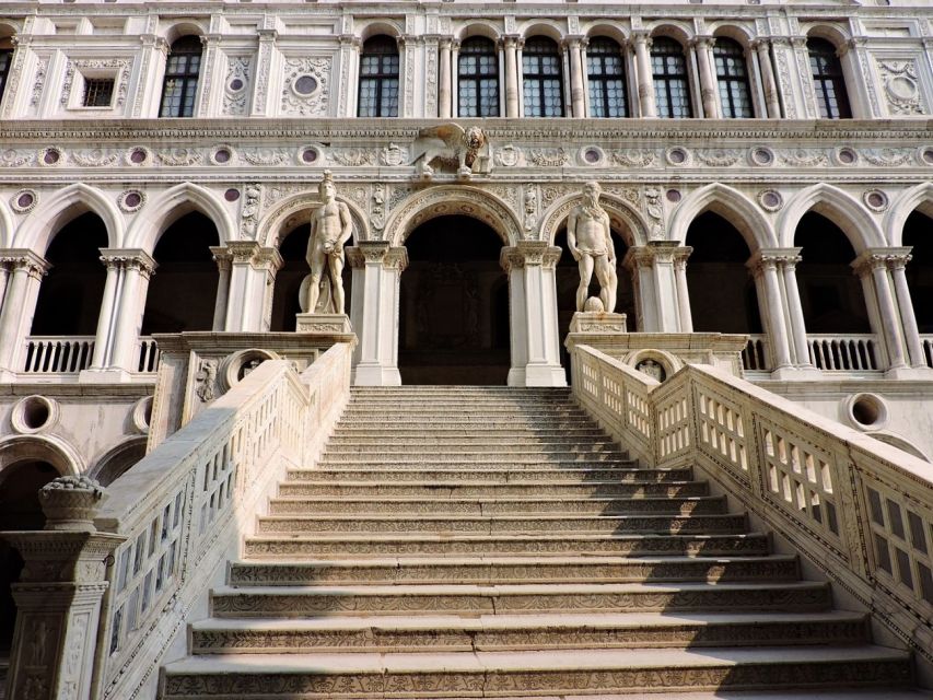 Venice Walking Tour and Doge's Palace Guided Visit - Who should book this Doge’s Palace and Venice walking tour