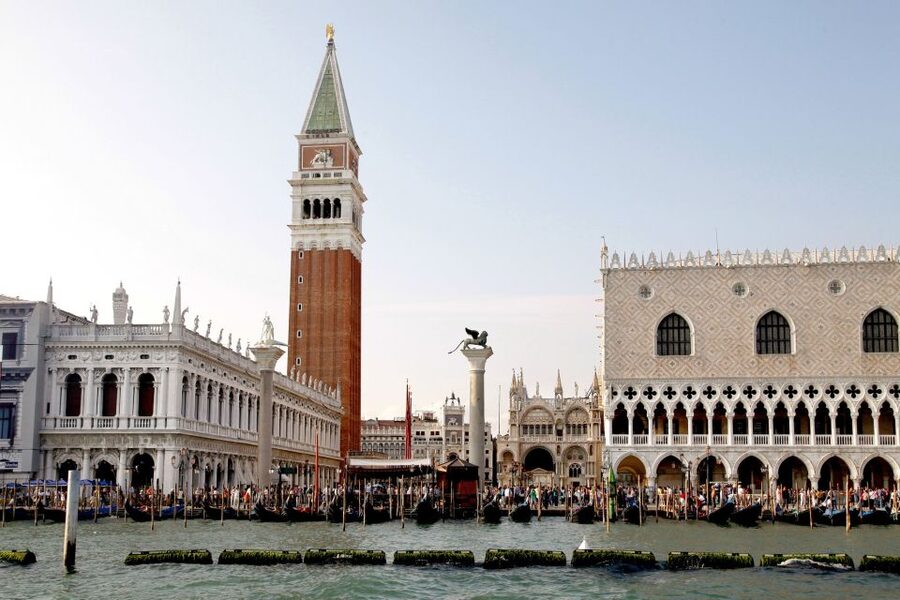 Venice: Walking tour, Doge Palace, & St. Mark's Basilica - The Walking Portion: Campo Squares, Mercerie, and Street Stories