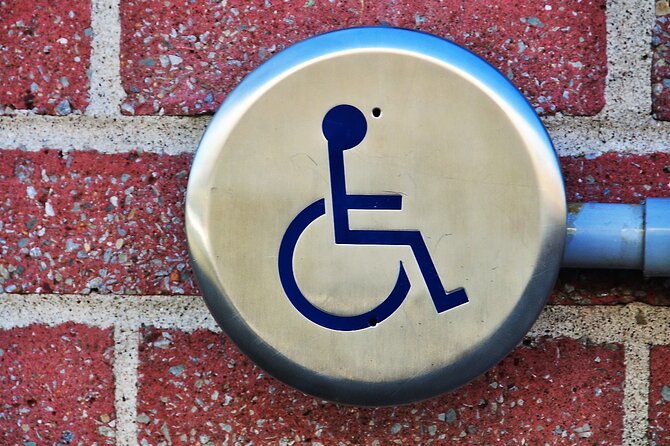 Venice Wheelchair-Accessible Private Tour - Accessibility for wheelchairs, strollers, and hearing needs