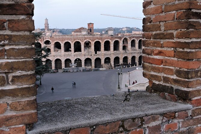 Verona Guided Tour from Venice by Train - Venice to Verona by train, with the big sights already mapped for you