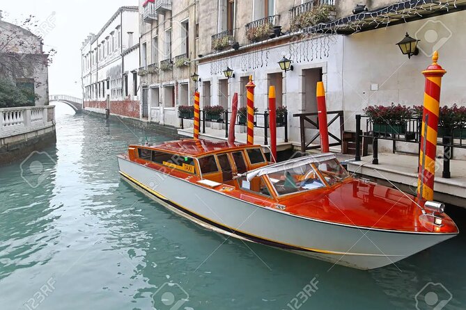 VIP Luxury Chauffeur Service – Venice to Dolomites, Cortina - Comfort extras that actually help on travel days