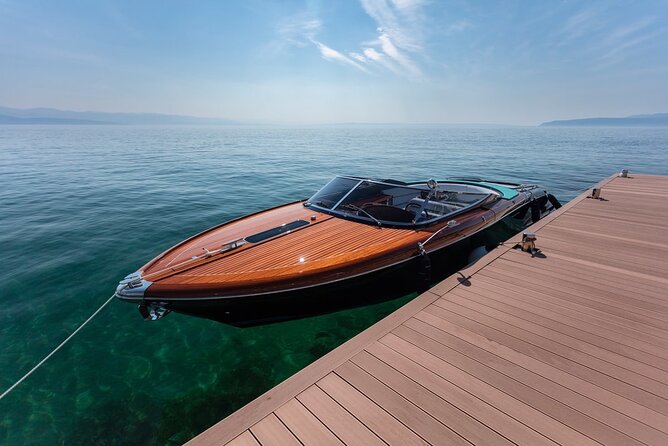 VIP Private Luxury Boat Tour - Riva Aquariva Yacht Venice - Vignole Island and the Old Venice Food Story
