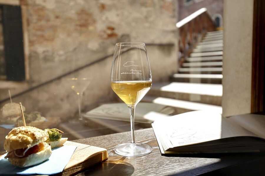 Wine Tasting in Venice - Price and Value: Is $45 Reasonable for This 2-Wine Experience?