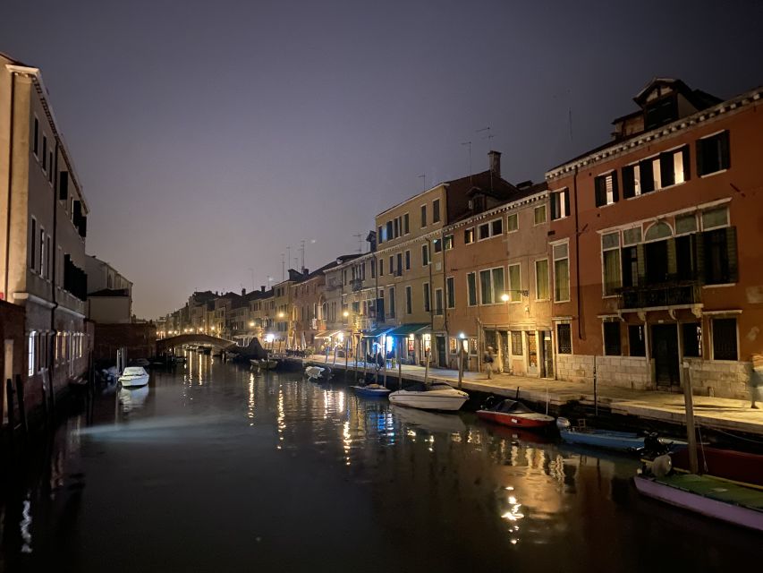 Your evening in Venice - Legends&Ghosts&Aperitif - The Old Venetian Osteria Stop and How the Night Actually Tastes